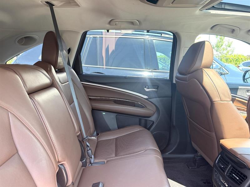 acura MDX 2017 - 28