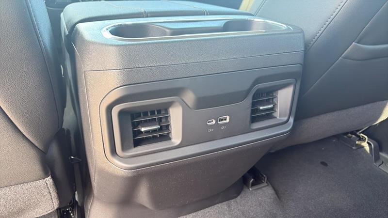 chevrolet Silverado 1500 2026 - 26