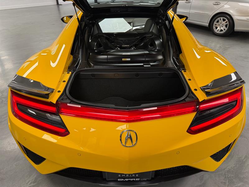acura NSX 2020 - 33