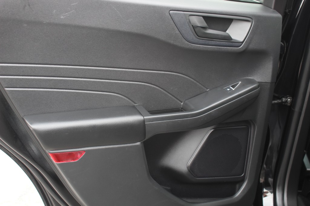 ford Escape 2023 - 31