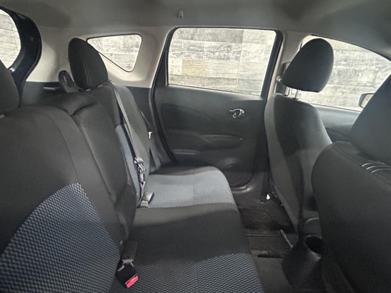 nissan Versa Note 2019 - 17