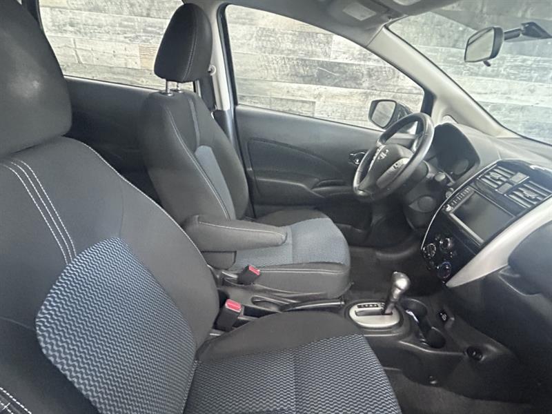 nissan Versa Note 2019 - 18