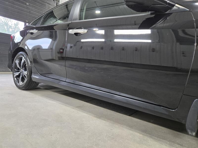 honda Civic Sedan 2018 - 11