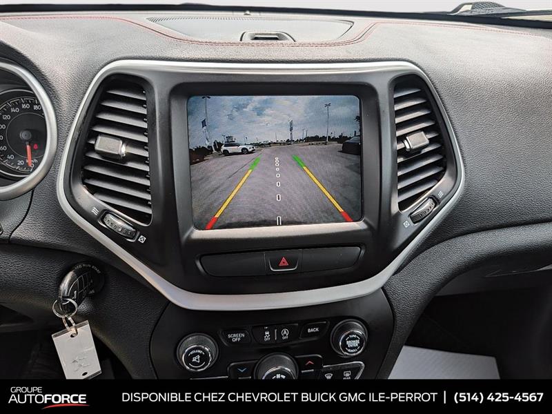 jeep Cherokee 2018 - 16