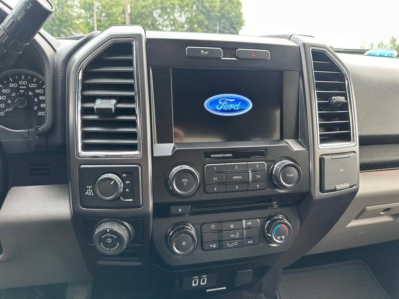 ford F-150 2016 - 16