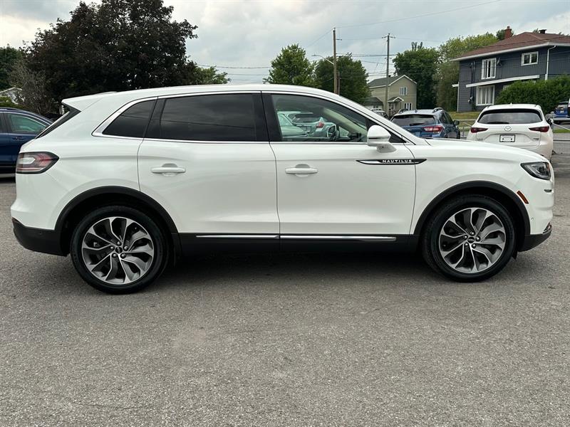 lincoln Nautilus 2022 - 11