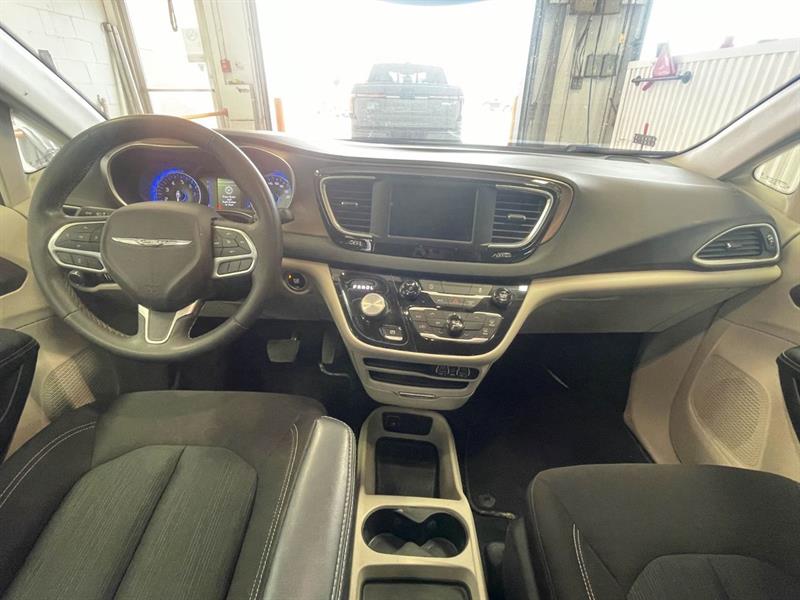 chrysler Grand Caravan 2024 - 10