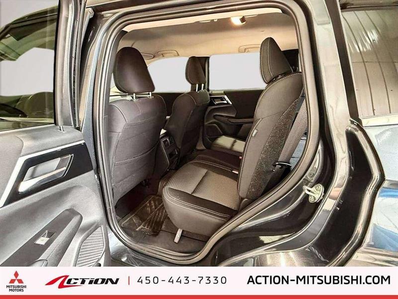 mitsubishi Outlander 2024 - 12