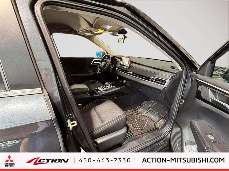 mitsubishi Outlander 2024 - 15