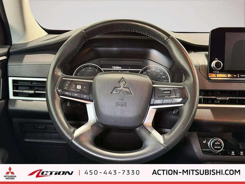 mitsubishi Outlander 2024 - 17