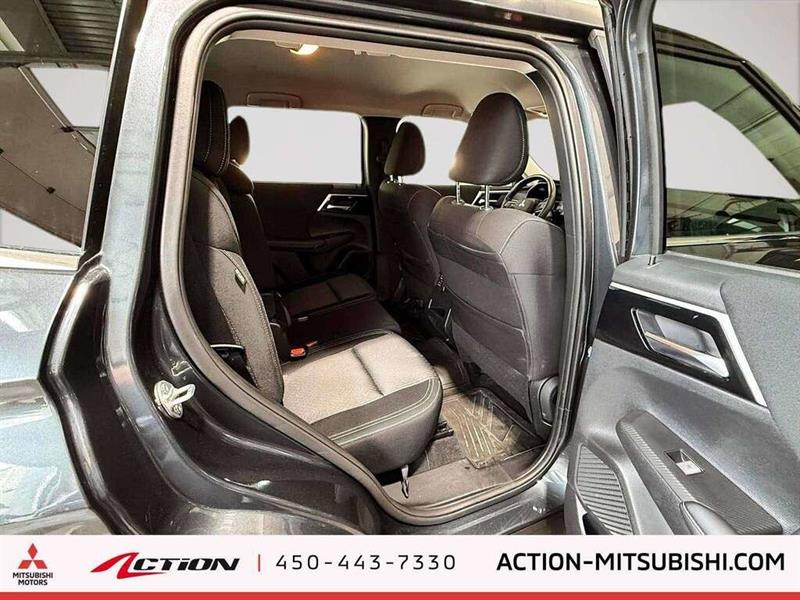 mitsubishi Outlander 2024 - 22