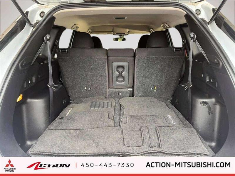 mitsubishi Outlander 2022 - 10