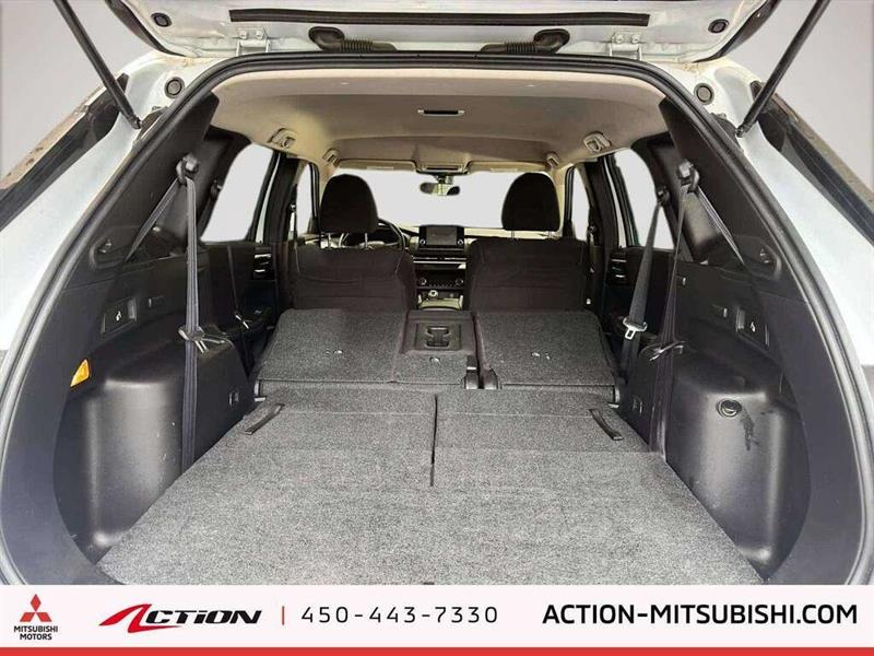 mitsubishi Outlander 2022 - 11