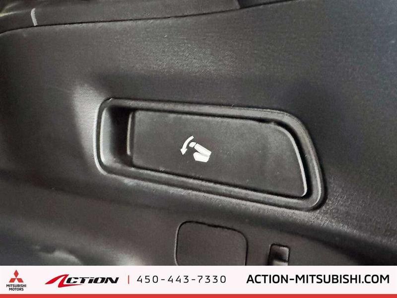 mitsubishi Outlander 2022 - 19