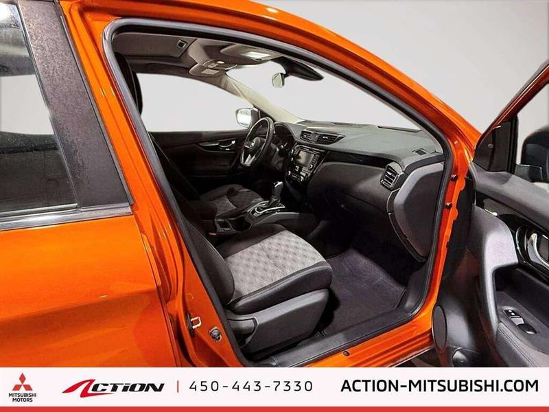 nissan Qashqai 2019 - 16