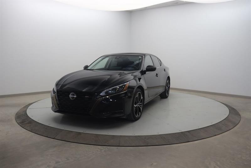 nissan Altima 2023