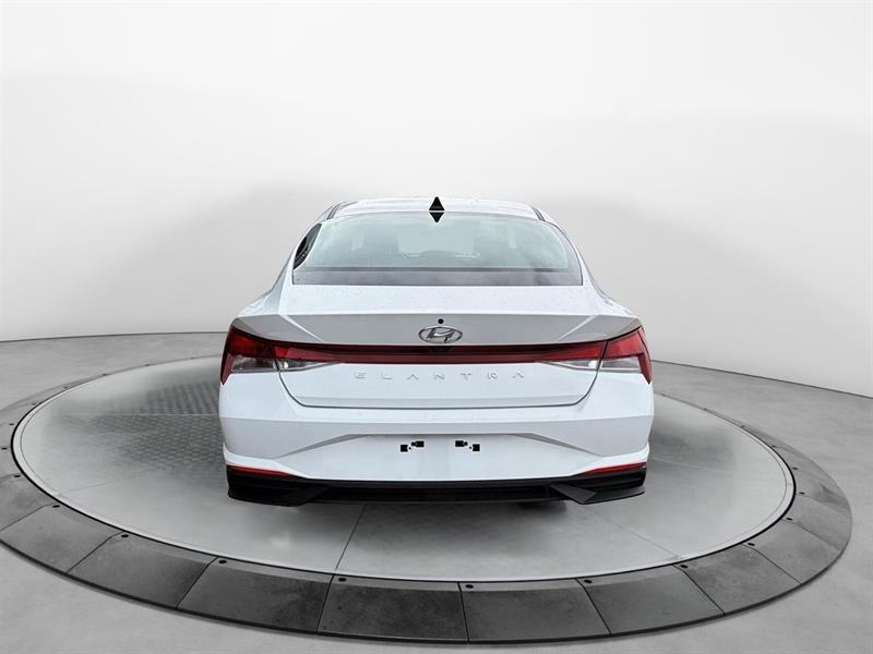 hyundai Elantra 2022 - 3