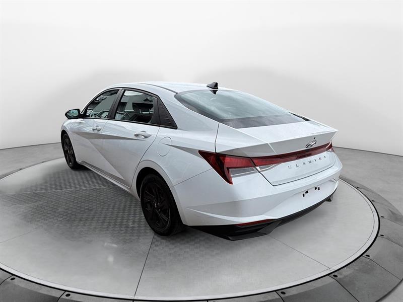 hyundai Elantra 2022 - 4