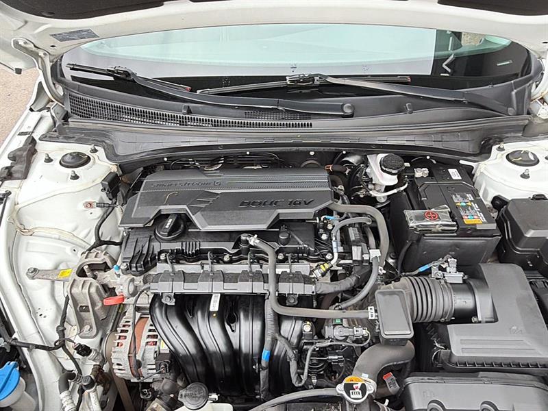 hyundai Elantra 2022 - 8