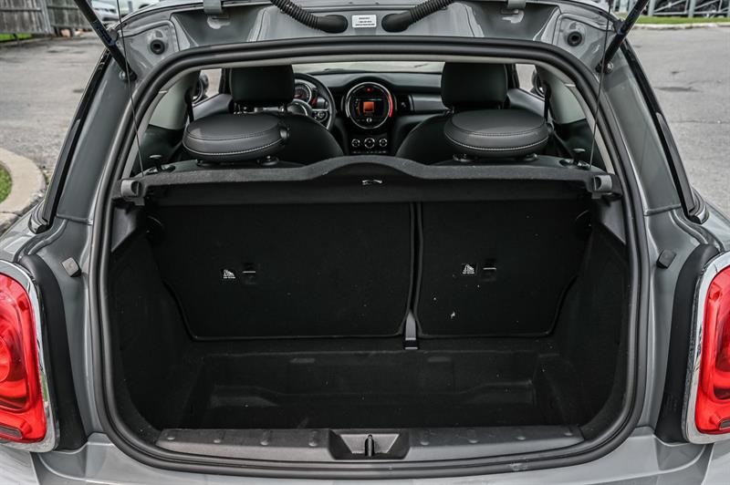 mini 3 Door 2021 - 9