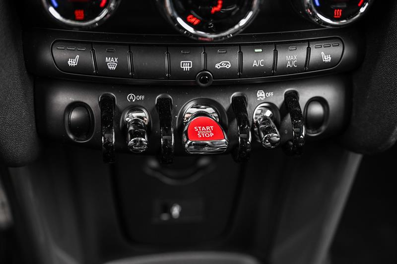 mini 3 Door 2021 - 15