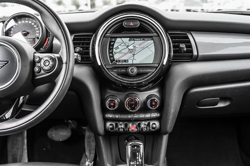 mini 3 Door 2021 - 22