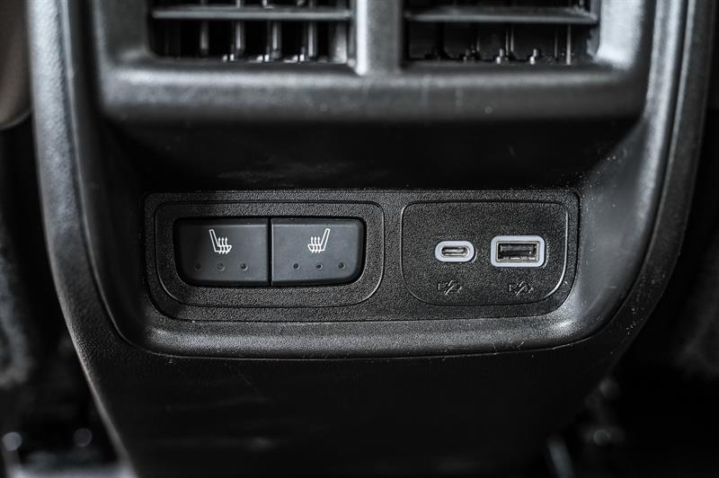 cadillac XT4 2024 - 25