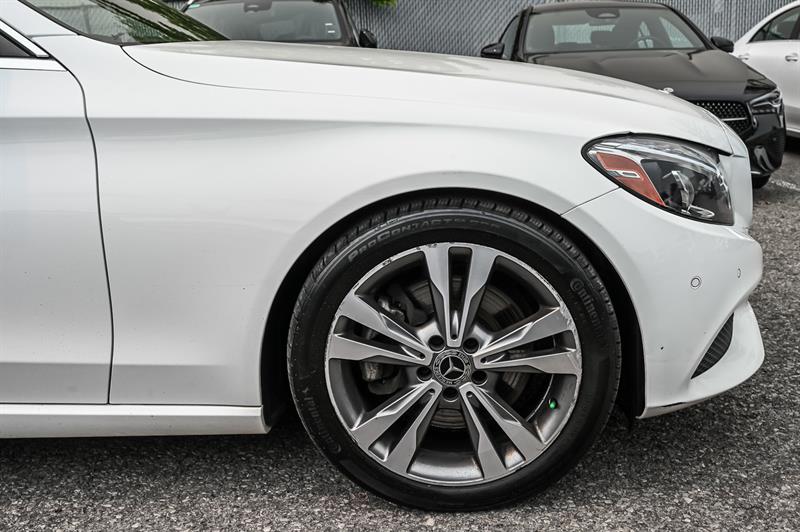 mercedes-benz C300 2018 - 11