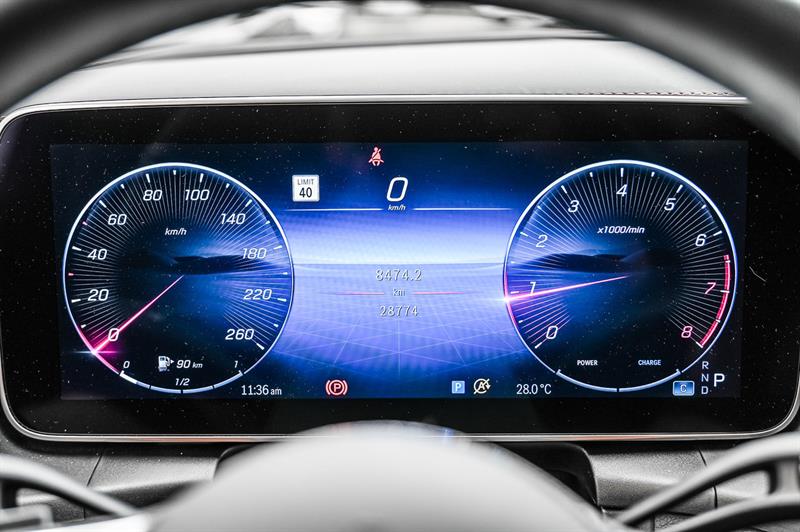 mercedes-benz GLC300 2024 - 22
