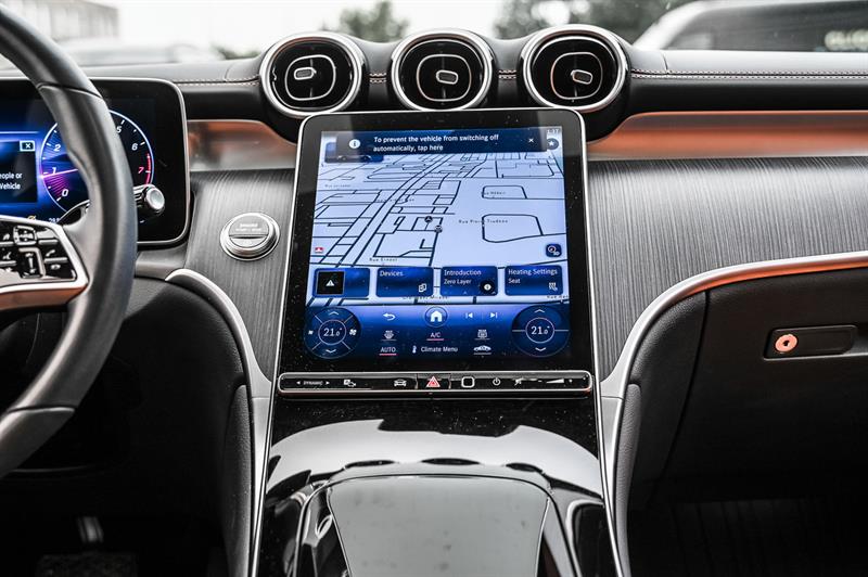 mercedes-benz GLC300 2024 - 29