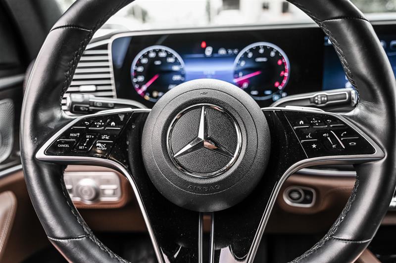 mercedes-benz GLS450 2024 - 23