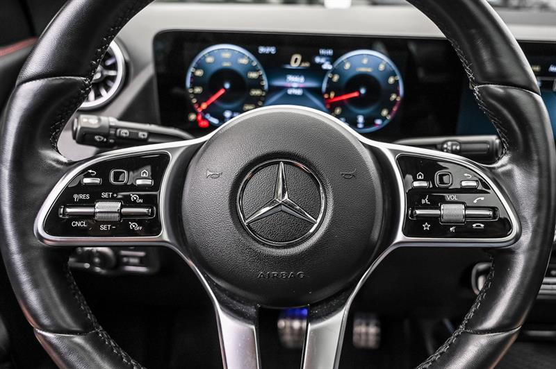 mercedes-benz GLA250 2023 - 21