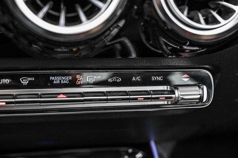 mercedes-benz GLA250 2023 - 24