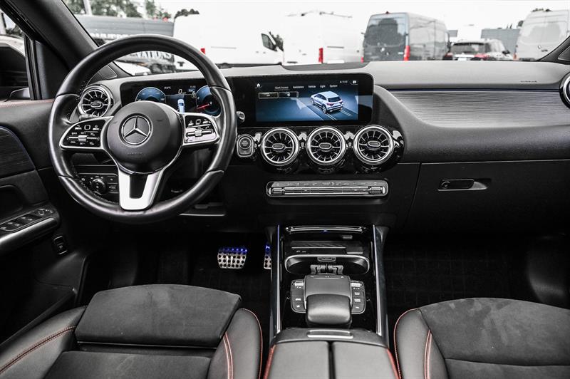 mercedes-benz GLA250 2023 - 27