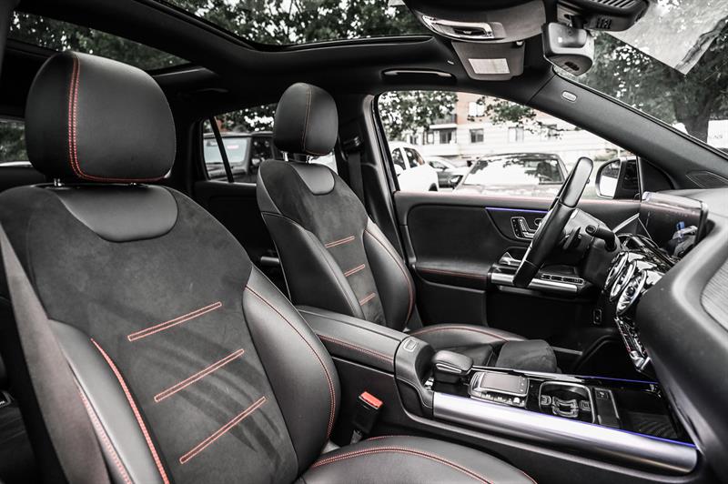 mercedes-benz GLA250 2023 - 32