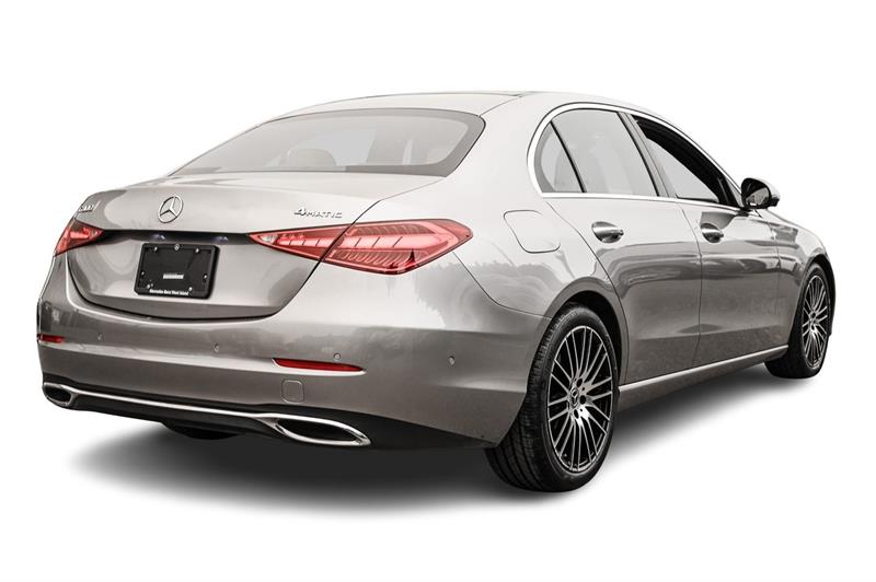 mercedes-benz C300 2024 - 6