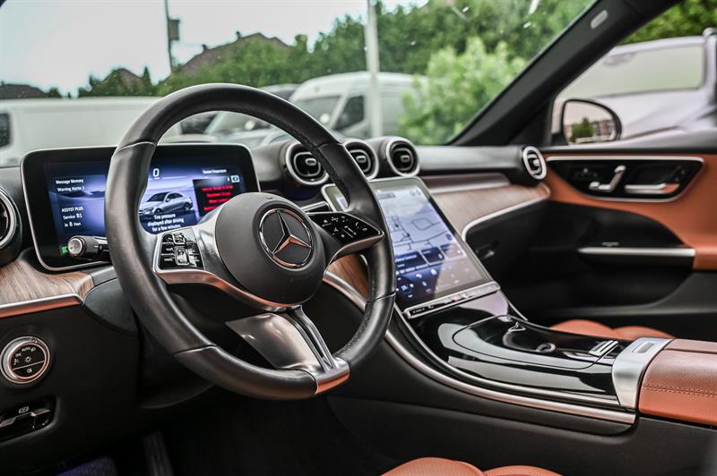 mercedes-benz C300 2024 - 16