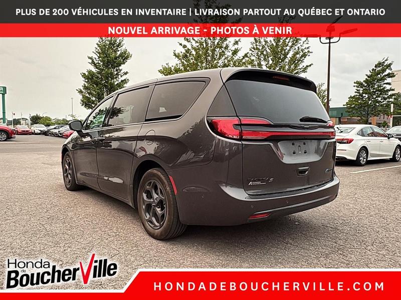 chrysler Pacifica Hybrid 2022 - 5