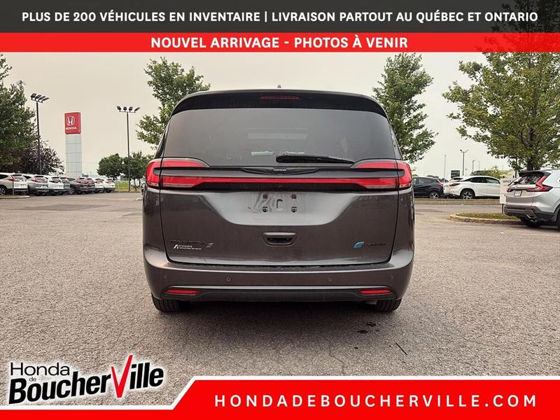 chrysler Pacifica Hybrid 2022 - 6