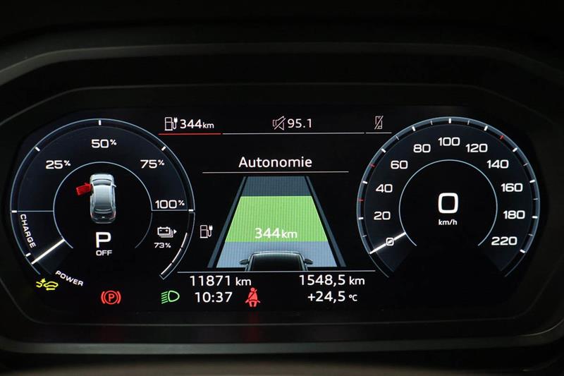 audi Q4 2025 - 19