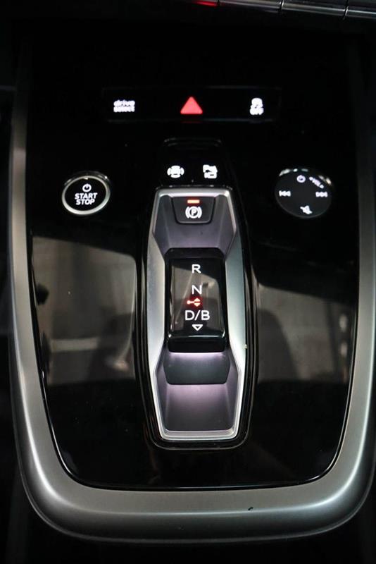 audi Q4 2025 - 23