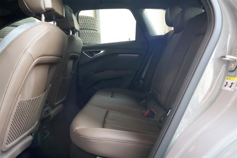 audi Q4 2025 - 26