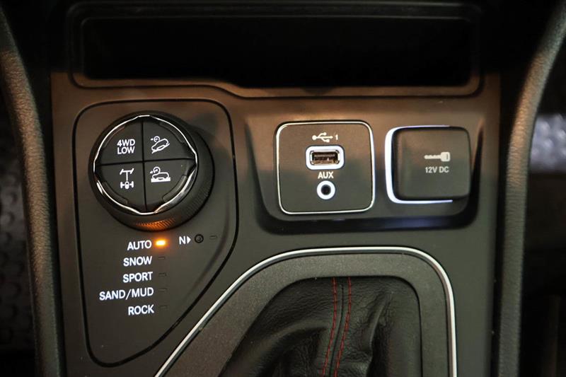 jeep Cherokee 2022 - 26