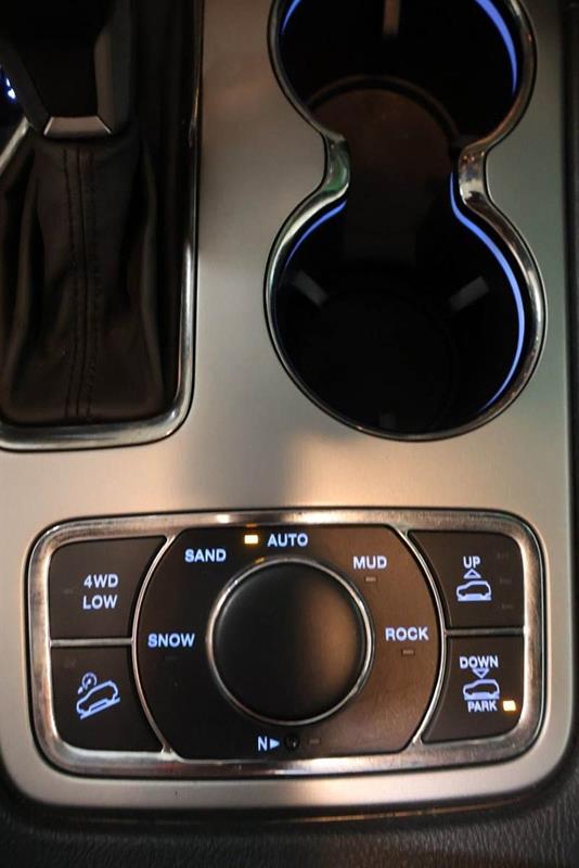 jeep Grand Cherokee 2019 - 26