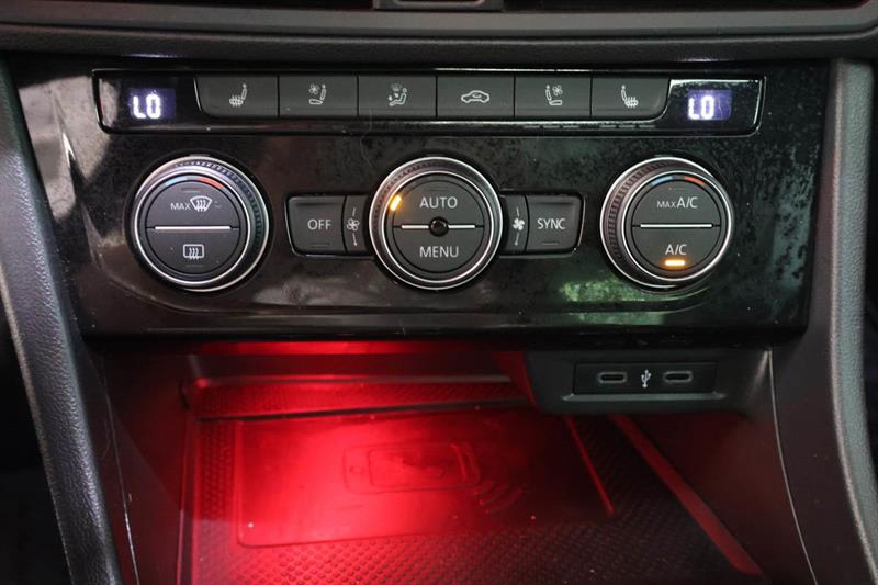 volkswagen Jetta 2021 - 25
