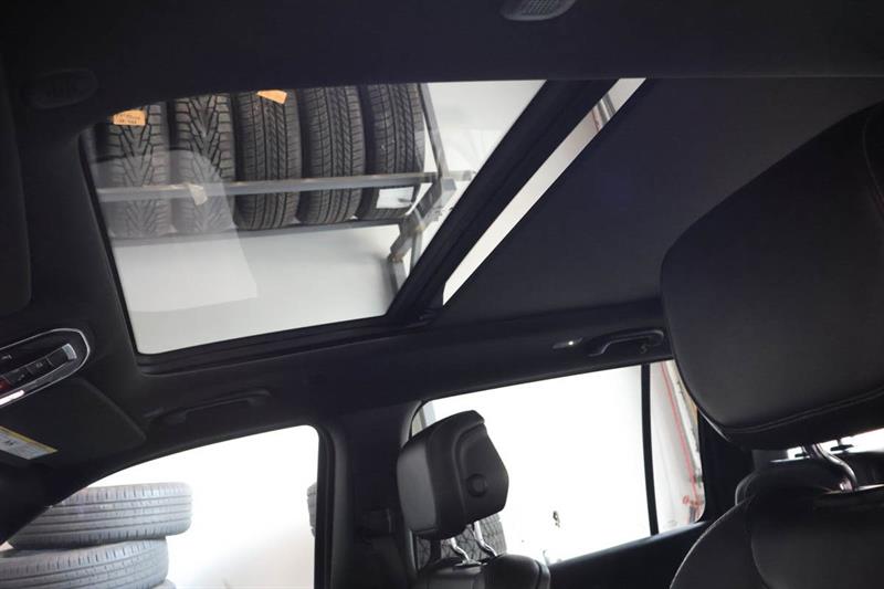 jeep Wagoneer 2022 - 14