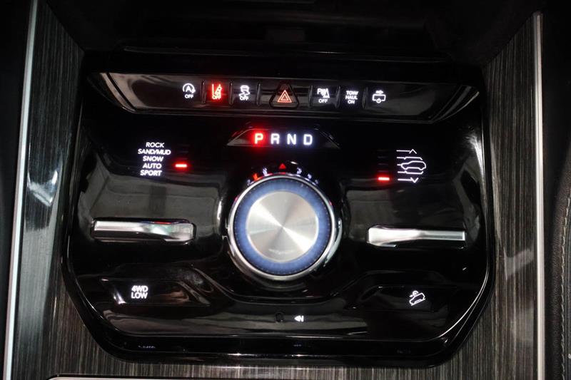 jeep Wagoneer 2022 - 27