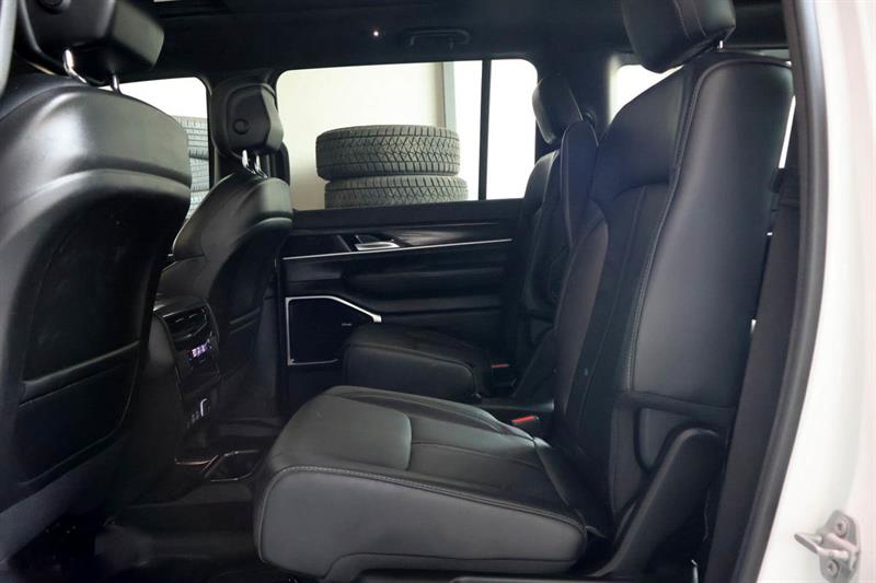 jeep Wagoneer 2022 - 31