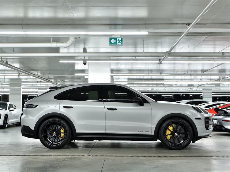 porsche Cayenne 2025 - 2