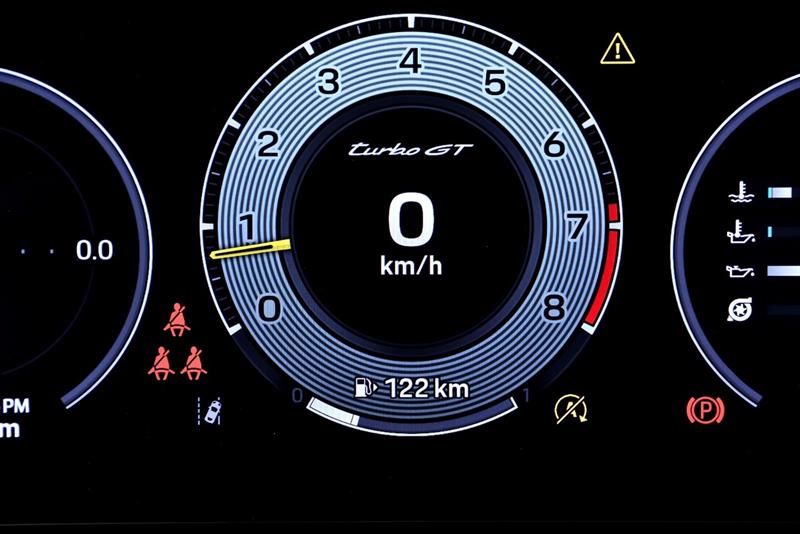 porsche Cayenne 2025 - 16